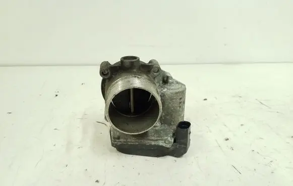 Audi A5 8T 8F Throttle valve 06F133062Q