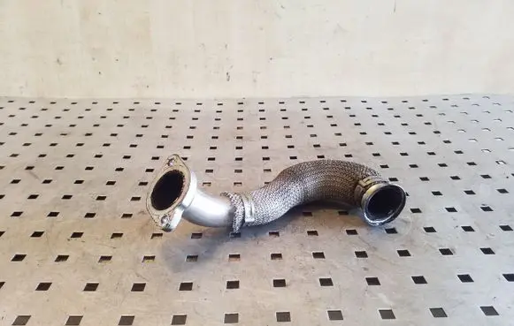 Audi A6 C7 EGR valve line/pipe/hose 059131530K