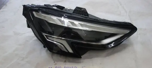 Audi A3 8Y Headlight/headlamp 8Y0941034