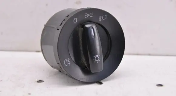 Volkswagen Caddy Light switch