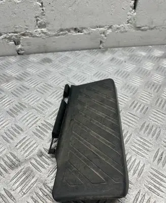 Audi A3 S3 8V Foot rest pad/dead pedal 5Q1864777B