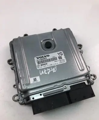 Volvo S60 Engine control unit/module ECU 31336983 0281018414
