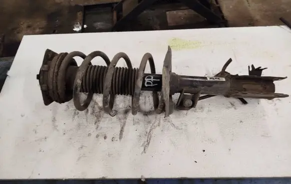 Nissan Qashqai Front shock absorber/damper 54302BR00B 64302BR00B 824903007720