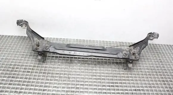 Mercedes-Benz C W204 Top upper radiator support slam panel