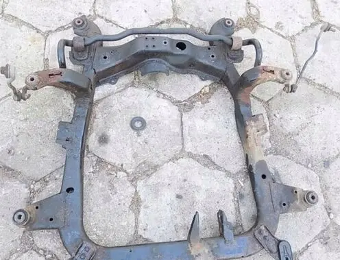 Opel Zafira B Front subframe