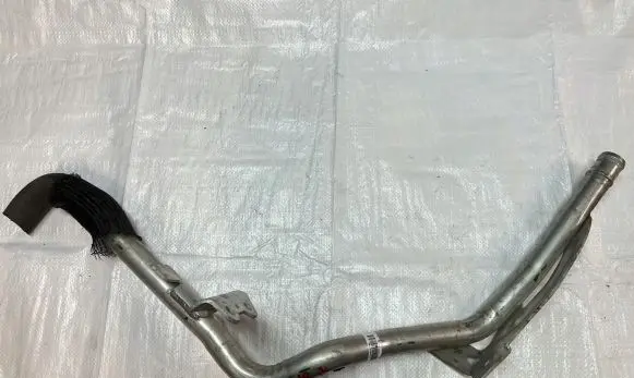 Jeep Wrangler Engine coolant pipe/hose P68282496AC