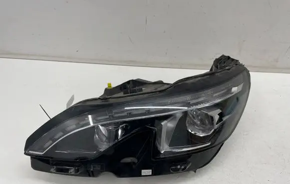 Peugeot 3008 II Headlight/headlamp 9810478780
