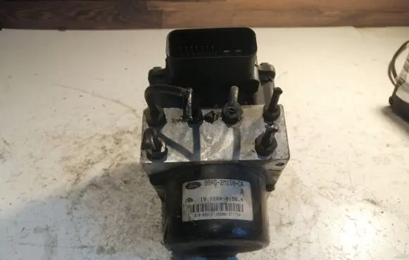 Ford Focus ABS Pump 581105309340 10020401584