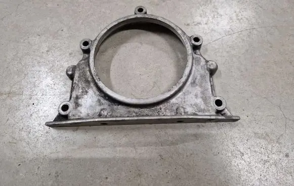 Mitsubishi L200 other engine part 