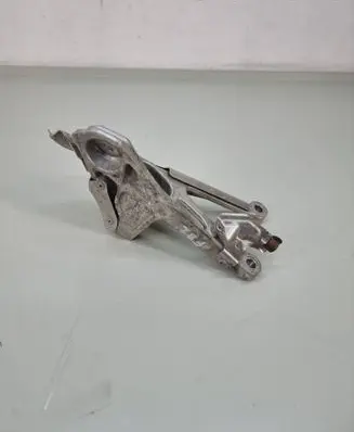BMW M4 F82 F83 Engine mounting bracket 2284204