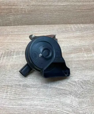 Volkswagen PASSAT B7 Horn signal 3AA951182A