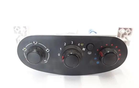 Dacia Sandero Air conditioner control unit module N106277R