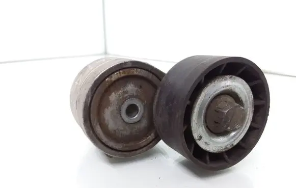 Alfa Romeo 156 Generator/alternator belt tensioner
