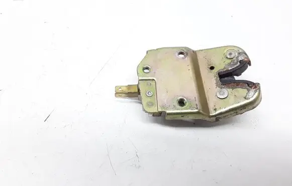 Honda Prelude Tailgate/trunk/boot lock/catch/latch