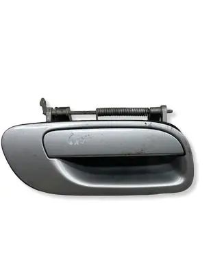 Volvo V70 Front door exterior handle