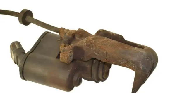 Rear brake caliper