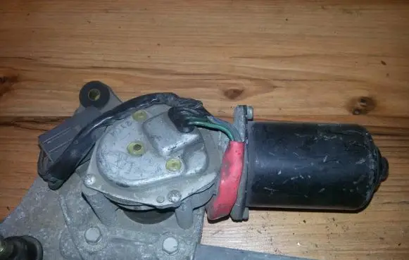 Wiper motor