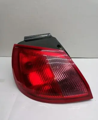 Mitsubishi Colt Rear/tail lights MR957365 27850102