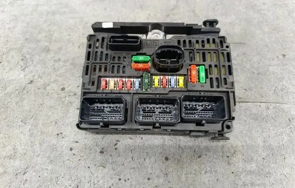 Citroen C4 I BSM Control unit 