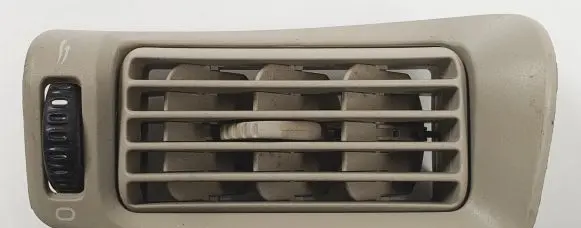 Volvo V70 Rear air vent grill 130082128