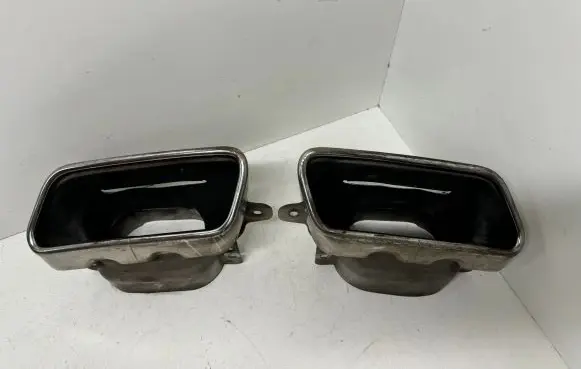 Mercedes-Benz R W251 Muffler ending 