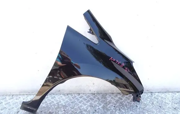 Nissan Note (E12) Fender BFEQBE