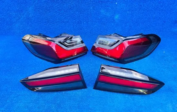 BMW 2 Active Tourer U06 Rear/tail lights set 8494359 8494360