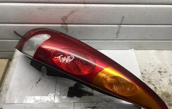 Nissan Almera Tino Rear/tail lights 5251