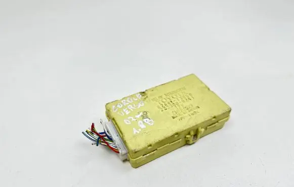 Toyota Corolla Verso E121 Other control units/modules 8264113050 2323000241