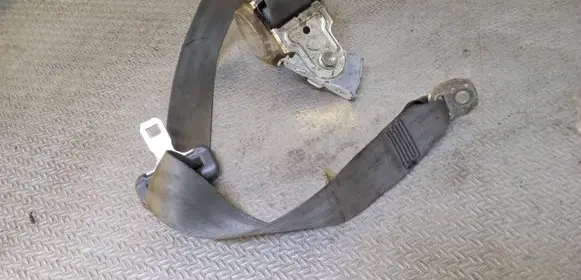Toyota Prius (XW30) Rear seatbelt 7R7980 C085407 583724