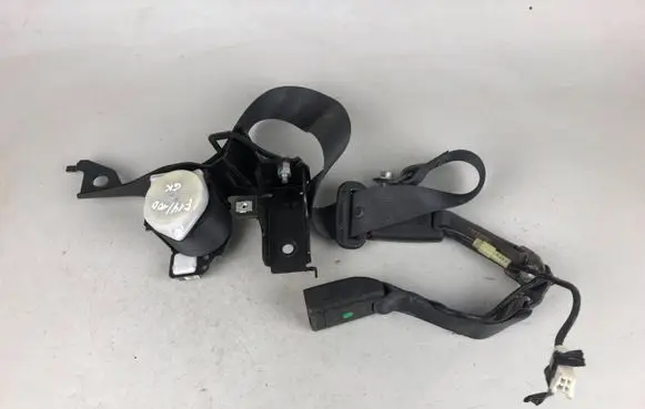 Subaru Forester SJ Rear seatbelt buckle TKAH0ES165