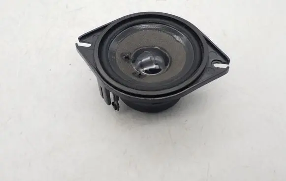 Audi A8 S8 D3 4E Panel speaker 4E0035411Q 373101002
