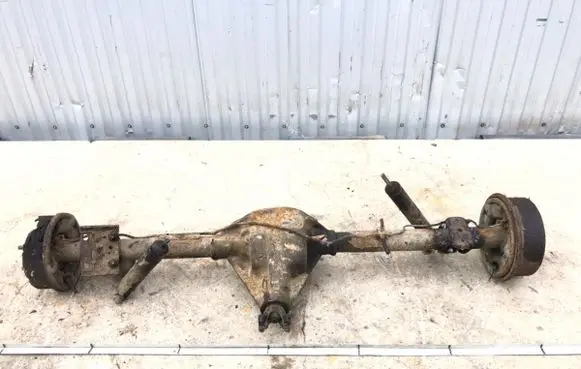 Jeep Cherokee XJ Rear differential