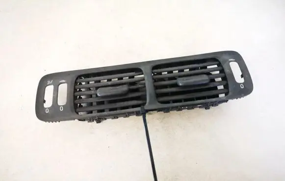 Volvo S70 V70 V70 XC Dash center air vent grill 9481651