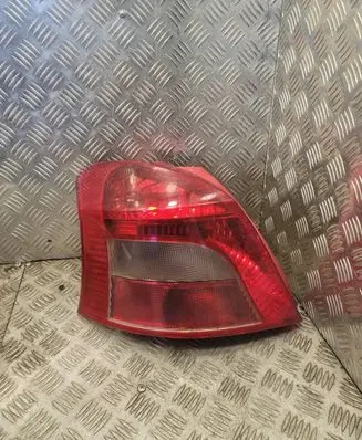 Toyota Yaris Rear/tail lights