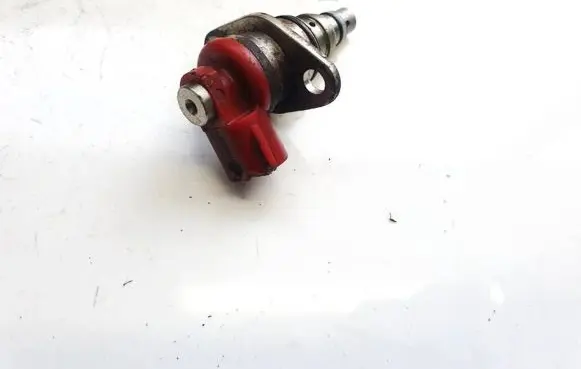Toyota Avensis T220 Fuel pressure sensor 