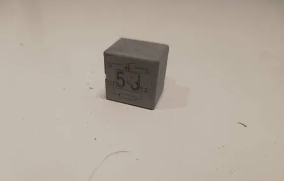 Skoda Fabia Mk1 (6Y) Other relay 141951253B 20240072