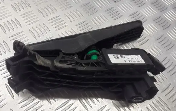 Skoda Octavia Mk2 (1Z) Accelerator throttle pedal 1K1723503L