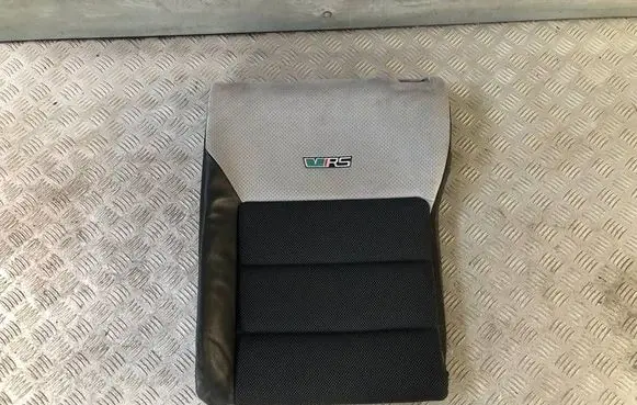 Skoda Octavia Mk2 (1Z) Seat trim RTR5
