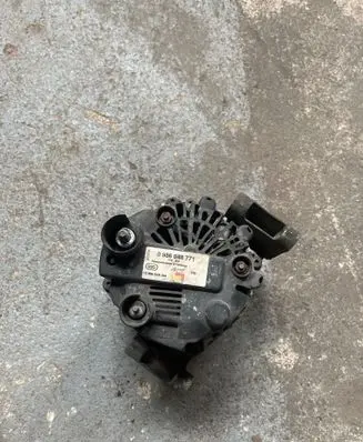 Opel Corsa C Generator/alternator 0986048771 0986XA8264