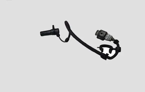 Volkswagen Golf IV Crankshaft position sensor 038957147F