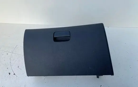 Peugeot 5008 Glove box 9685050177