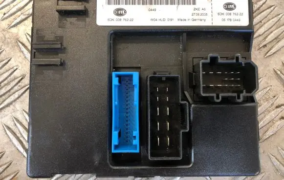Audi A6 S6 C6 4F Light module LCM 4F0907289G 5DK00876222 4F0910289G