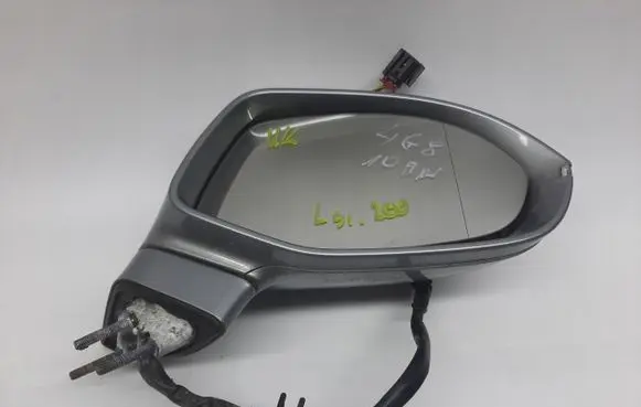 Front door electric wing mirror