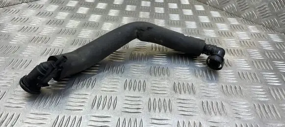 BMW 2 F22 F23 Breather hose/pipe 