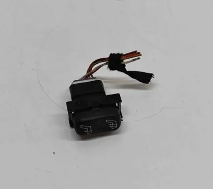 Mercedes-Benz ML W163 Seat heating switch A1638200210