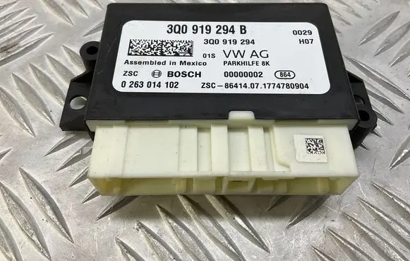 Volkswagen Tiguan Parking PDC control unit/module 3Q0919294B 3Q0919294