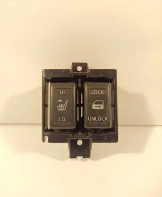 Nissan X-Trail T31 Seat heating switch NILES