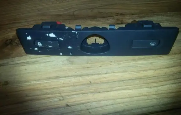 Renault Clio II Windscreen/window heater switch 2648804