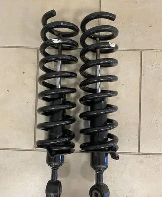 Nissan Pathfinder R51 Front shock absorber with coil spring 561105X01B 561005X01A 561005X01B